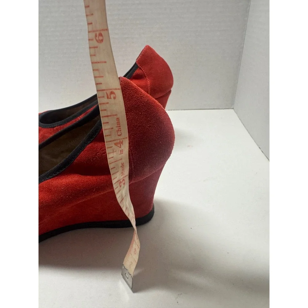 Wonders‎ Red Suede Wedge Pumps Leather Made in Spain EU 38 L-8061 7.5